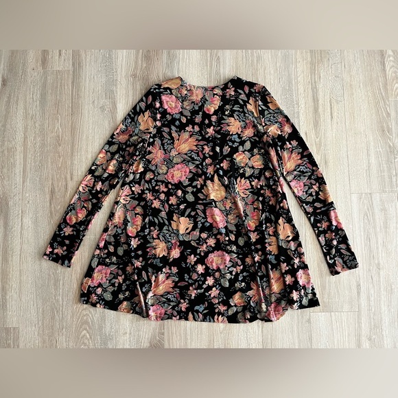 Show Me Your Mumu Women’s Tyler Tunic Dress Black Floral Long Sleeves - Medium - Picture 6 of 6